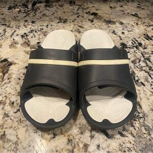 CROCS Modi Slide- Unisex- M, SZ 7- W, SZ 9